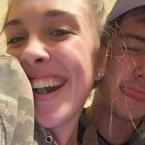 Meet your Posher, Brady